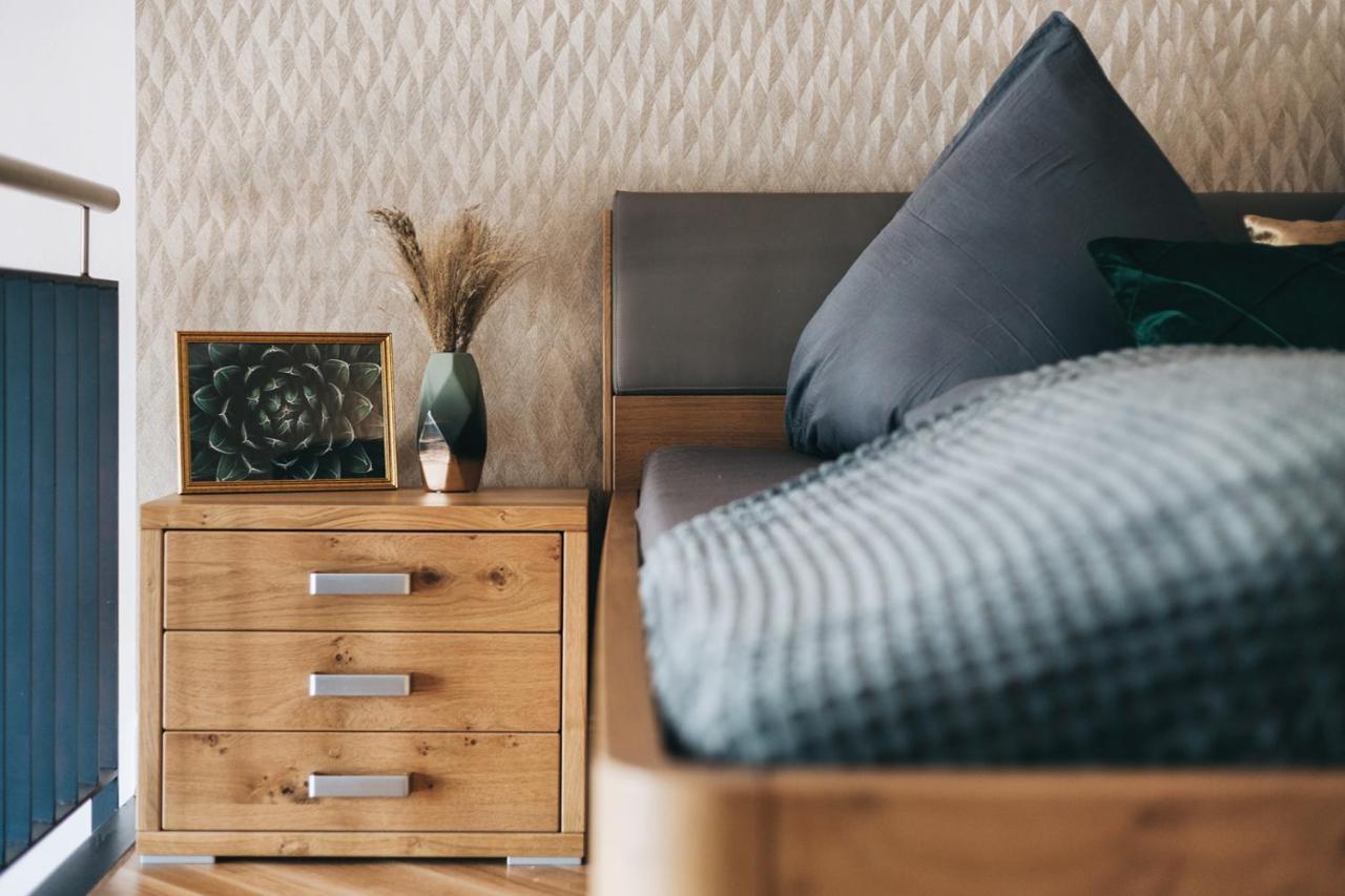 Tip! Modernes 90 Qm City-Apartment Mit Stil & Komfort In Toplage Dresden Exteriör bild